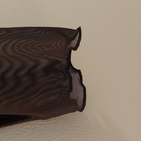 NWT Cakeworthy X Disney Nightmare Before Christmas Sheer Lettuce Hem Long Sleeve - Picture 6 of 9